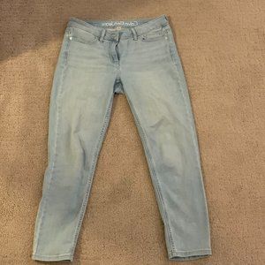 Calvin Klein Mid-Rise Skinny Capri Jeans
